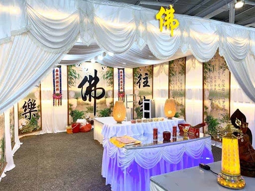 Customs of Buddhist Funeral in Singapore
